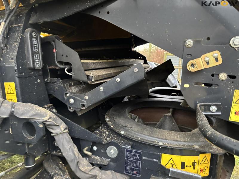 New Holland CR 8.90 Relevation 4 WD 30 fod 46