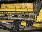 New Holland CR 8.90 Relevation 4 WD 30 fod 113
