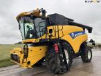 New Holland CR 9080 mejetærsker 30 fod 1