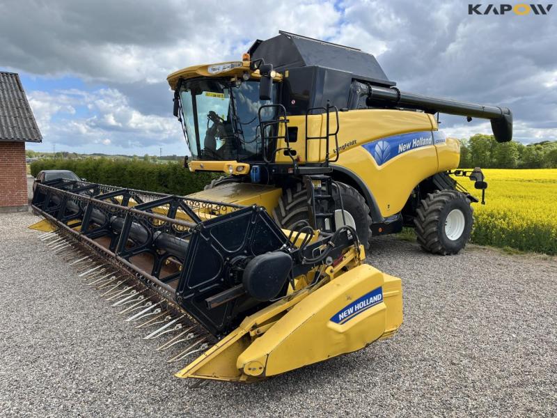 New Holland CR9080 SLH mejetærsker med 30 fods skærebord 1