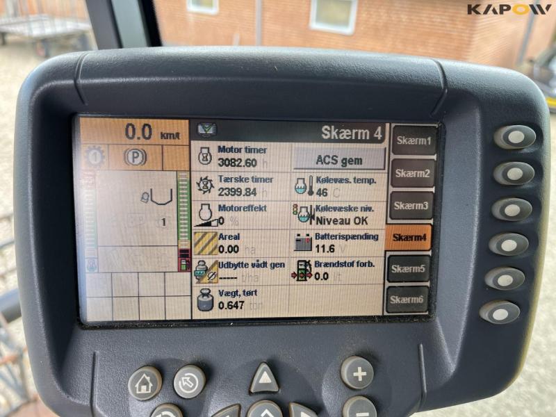 New Holland CR9080 SLH mejetærsker med 30 fods skærebord 64