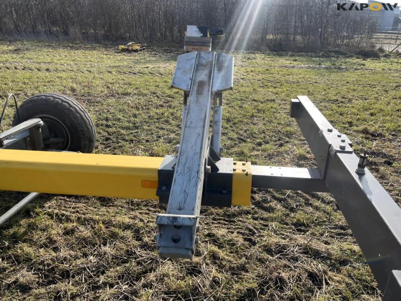 New Holland CR9090 mejetærsker med 41 fods varifeed skærebord 99