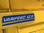New Holland CR9090 mejetærsker med 41 fods varifeed skærebord 75