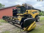 New Holland CX840 mejetærsker med 24 fods skærebord 1