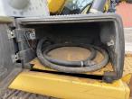 New Holland E215C gravemaskine 23