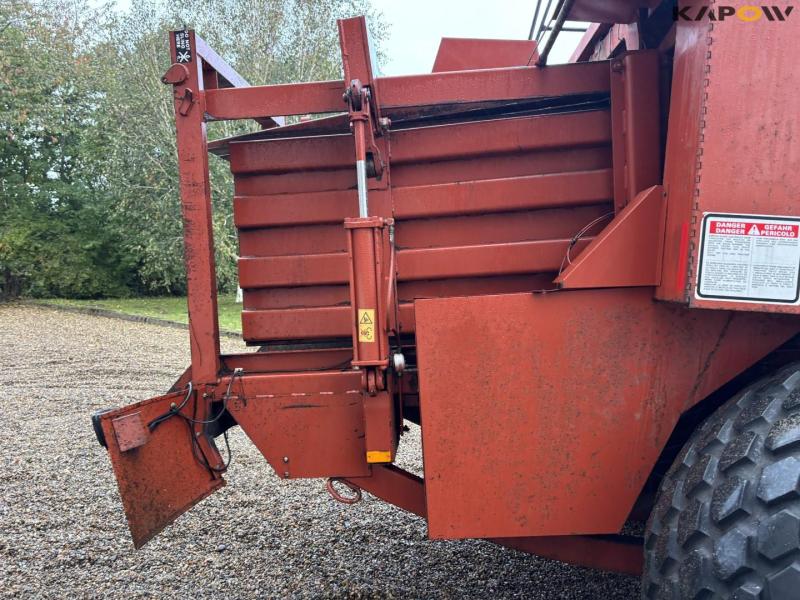 New Holland Fiatagri 4900 bigballepresser 14