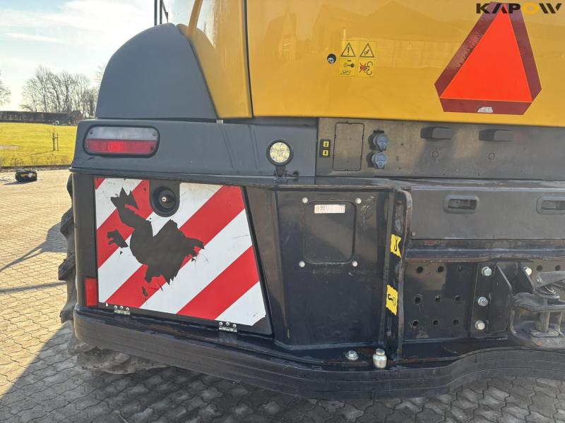 New Holland FR550 med majsbord og pickup 43