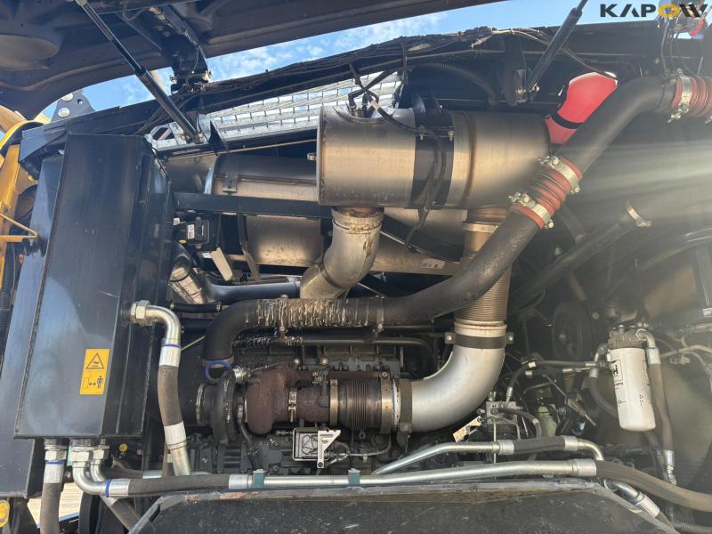 New Holland FR550 med majsbord og pickup 64