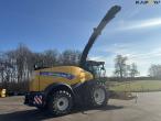 New Holland FR550 med majsbord og pickup 5