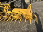 New Holland FR550 med majsbord og pickup 10