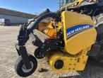 New Holland FR550 med majsbord og pickup 85
