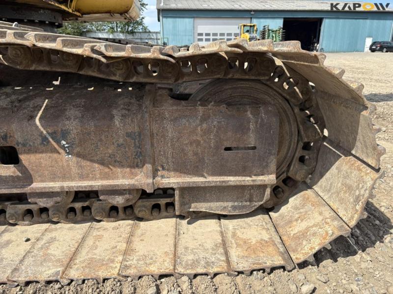 New Holland Kobelco E245B gravemaskine 42