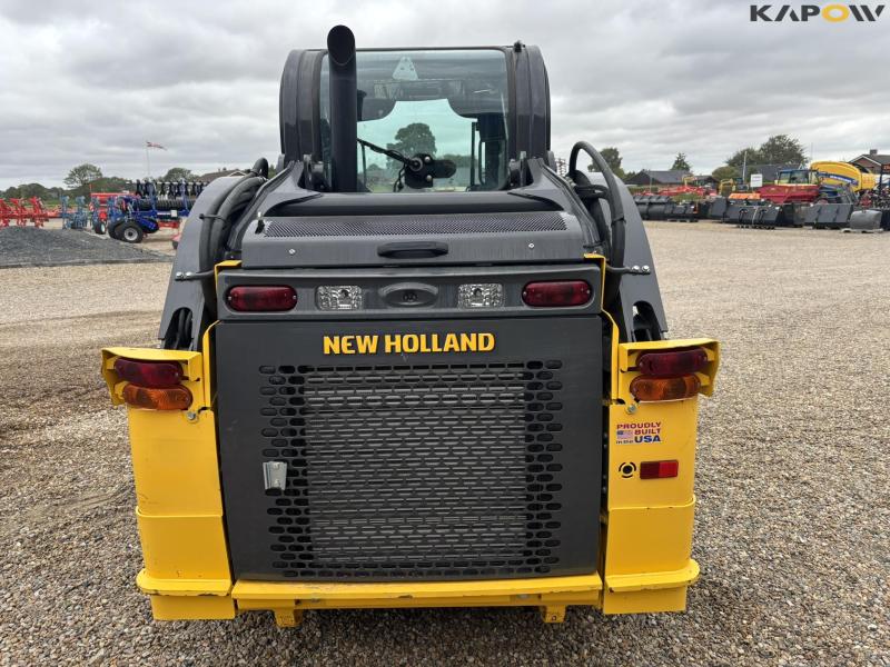 New Holland L318 minilæsser  6