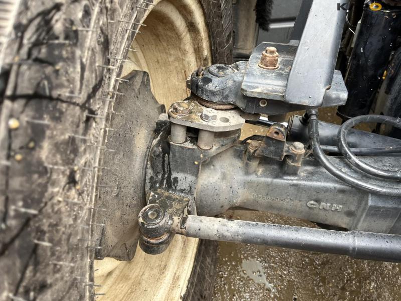 New Holland T6.150 traktor med Mulac armklipper 20