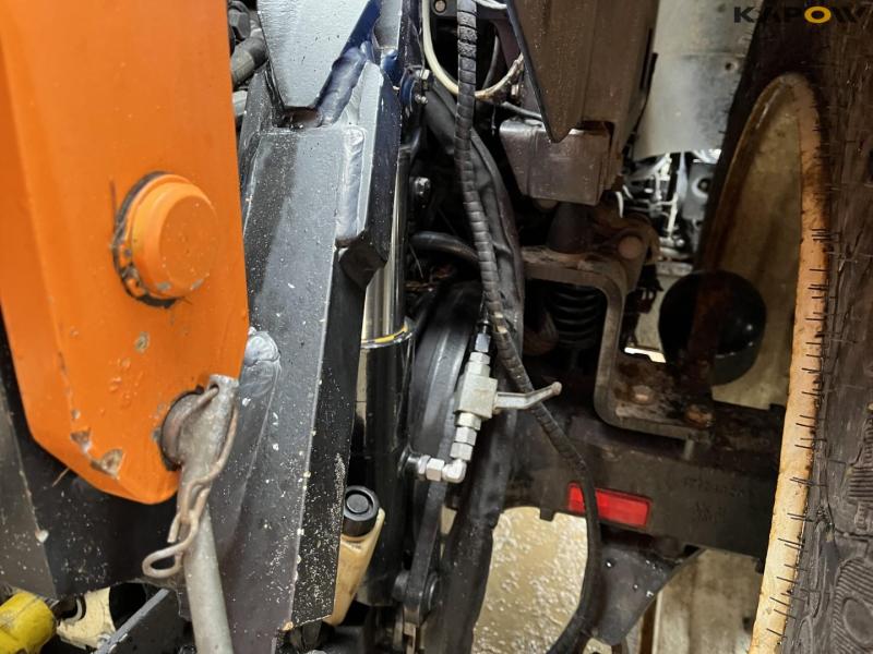 New Holland T6.150 traktor med Mulac armklipper 26