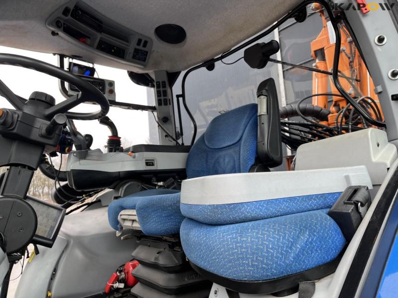 New Holland T6.150 traktor med Mulac armklipper 32