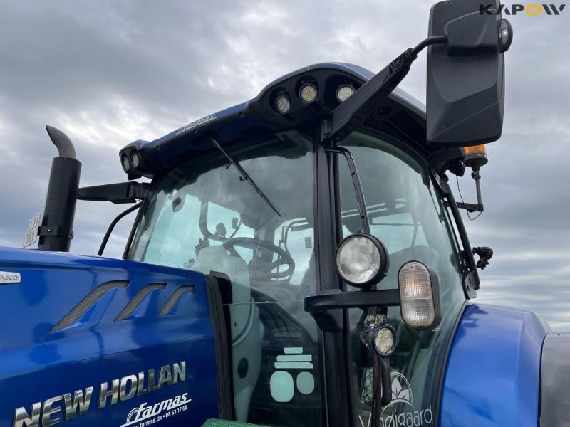 New Holland T7.270 Auto command traktor 12
