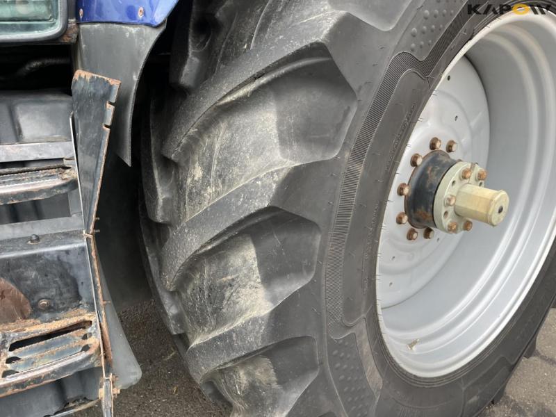 New Holland T7.230 traktor 9