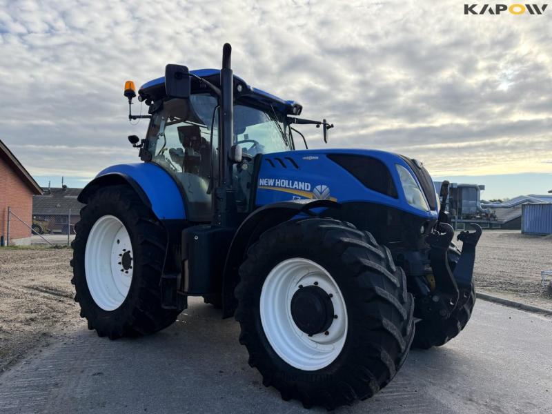 New Holland T7.225 traktor 4