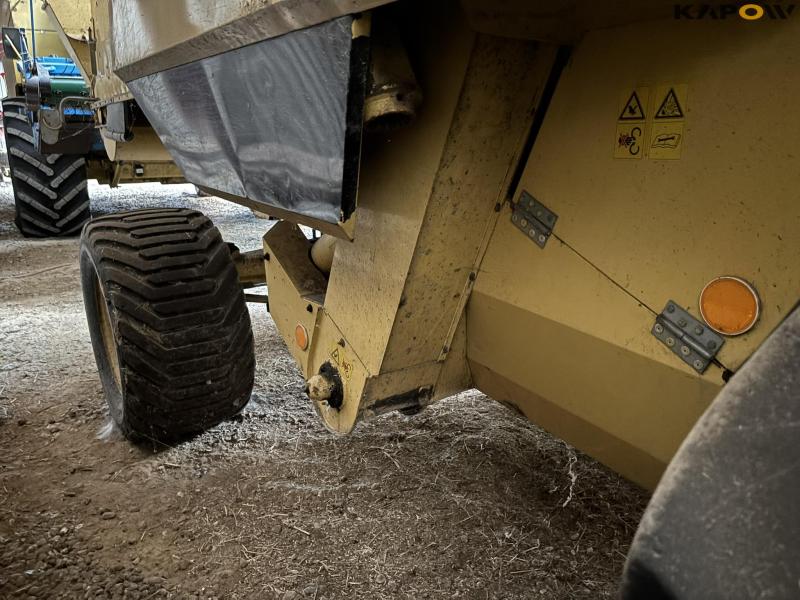 New Holland TF 78 mejetærsker 23