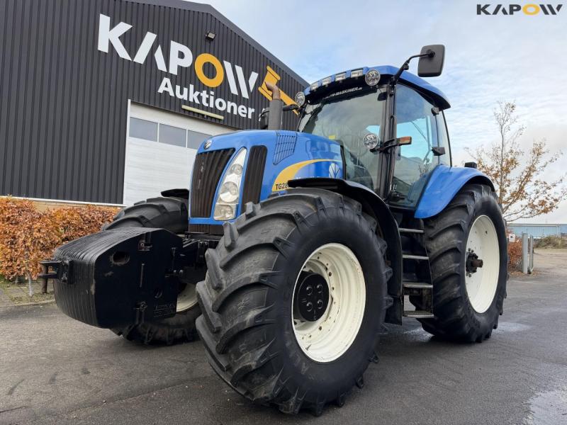 New Holland TG255 traktor 1