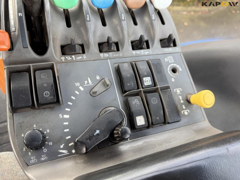New Holland TG255 traktor 40