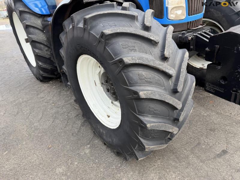 New Holland TG255 traktor 56