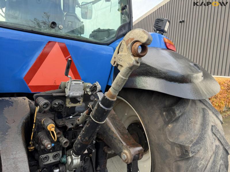 New Holland TG285 traktor 28