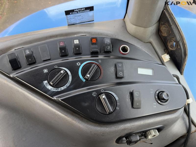 New Holland TG285 traktor 39