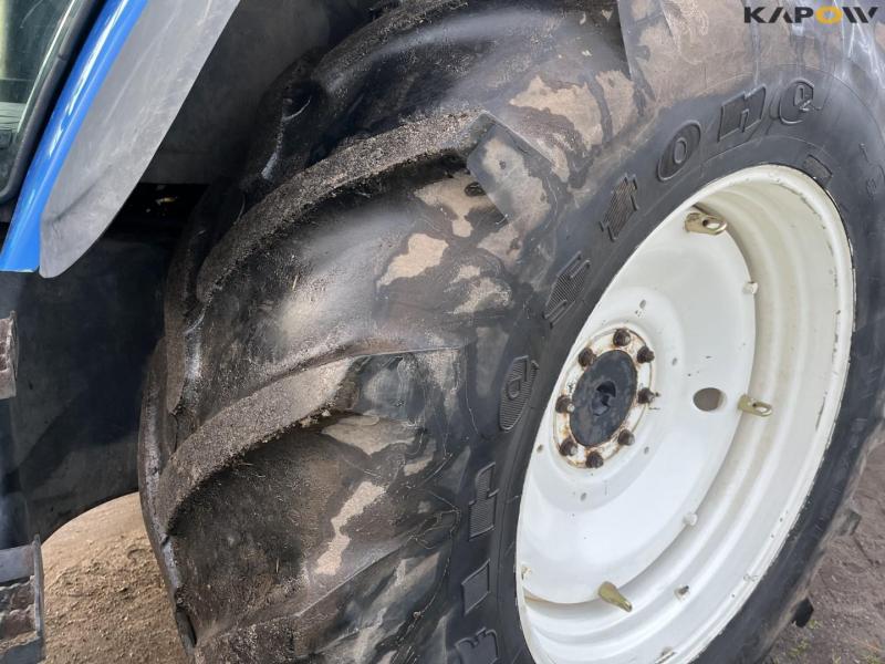 New Holland TM155 traktor 8