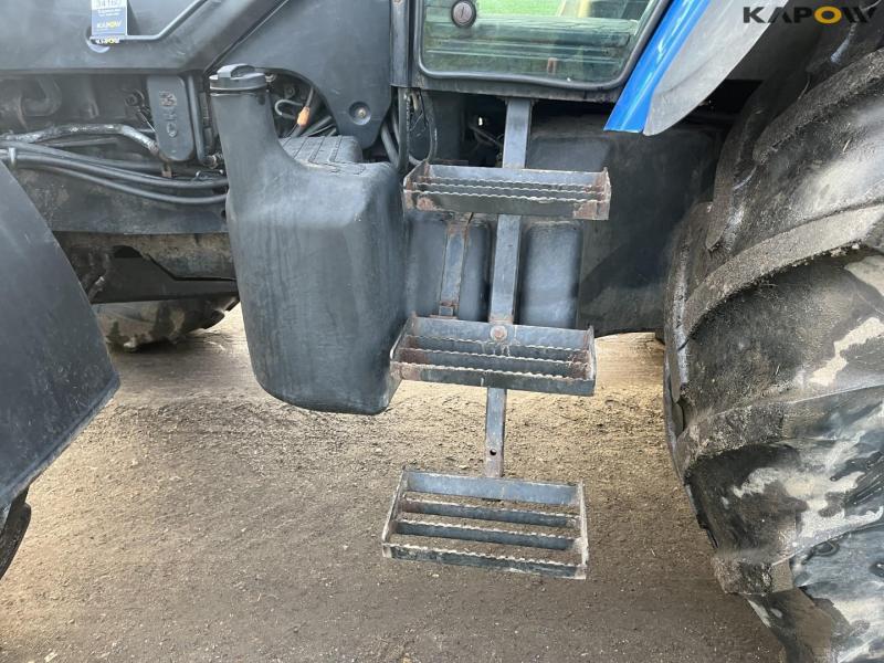 New Holland TM155 traktor 10