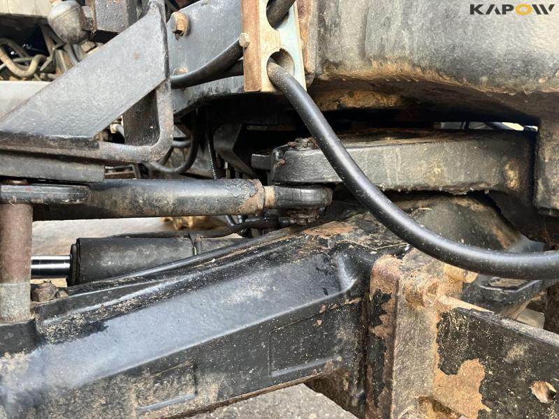 New Holland TM155 traktor 18