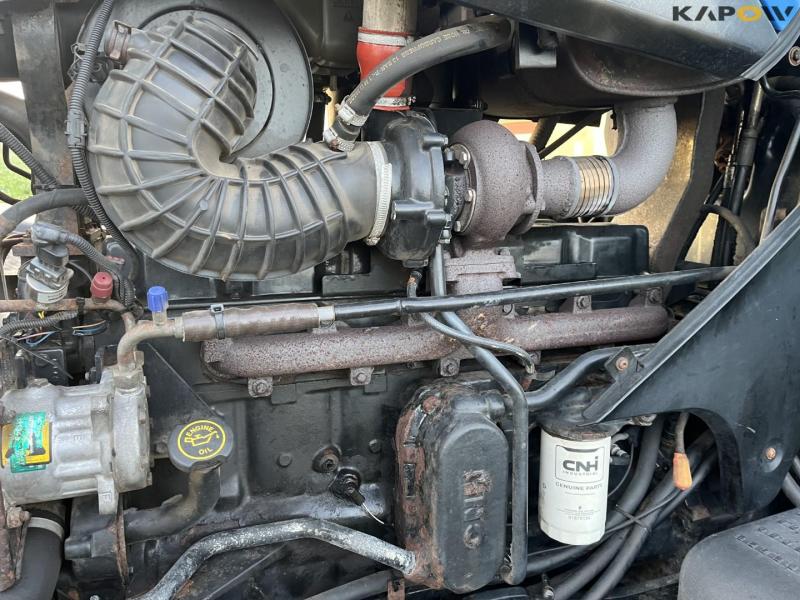 New Holland TM155 traktor 31