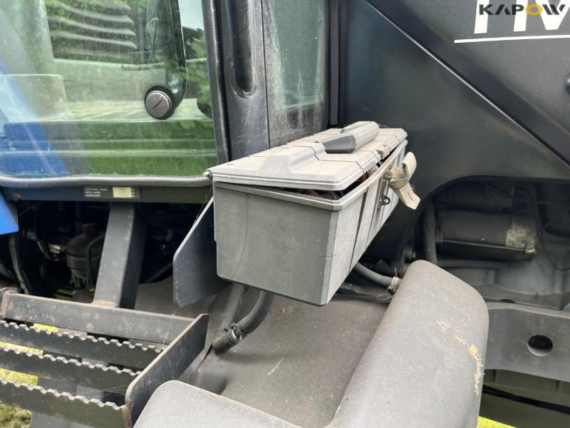 New Holland TM165 ultra traktor 18