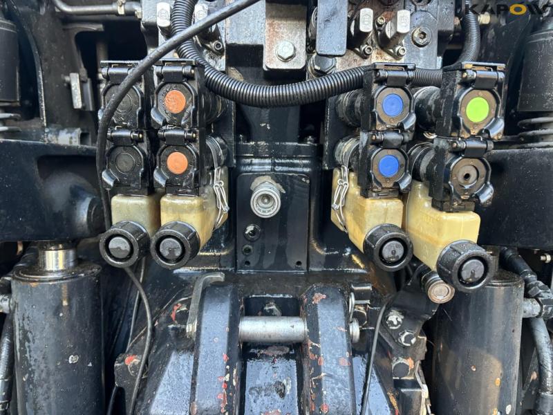 New Holland TM190 traktor 35