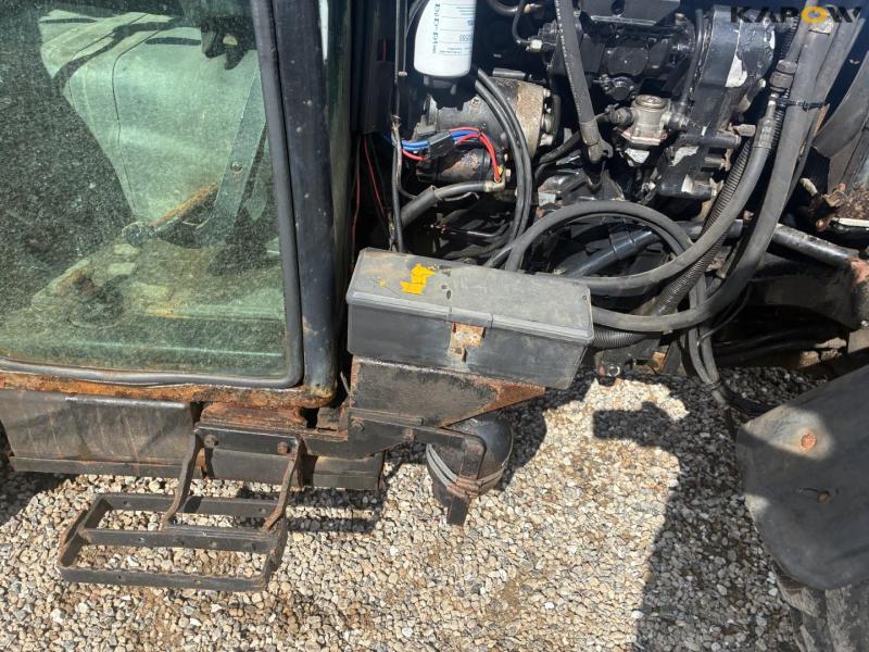 New Holland TN75N traktor 30