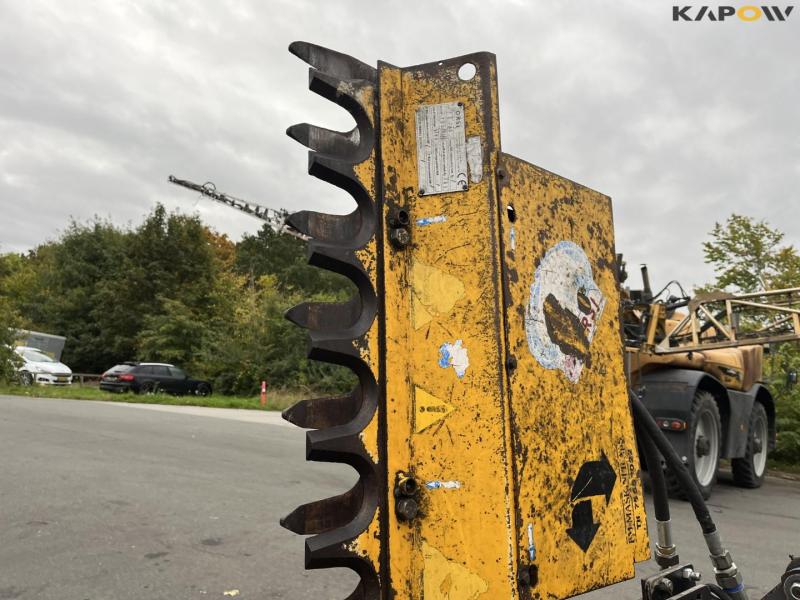 New Holland TS135A traktor med Epoke armklipper 44