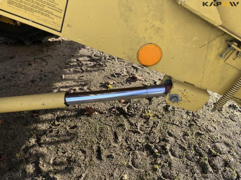 New Holland TX32 med 15 fods skærebord 25