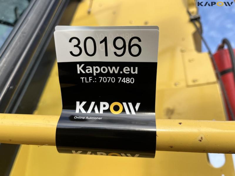 New Holland TX32 med 15 fods skærebord 81