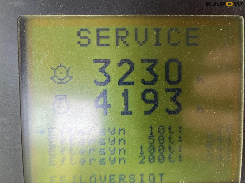 New Holland TX68 plus mejetærsker 22