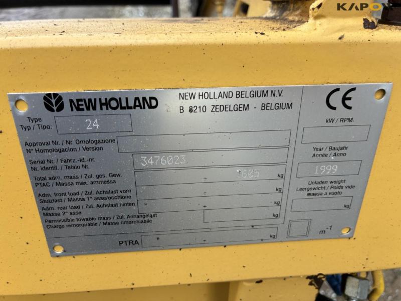 New Holland TX68 plus mejetærsker 24