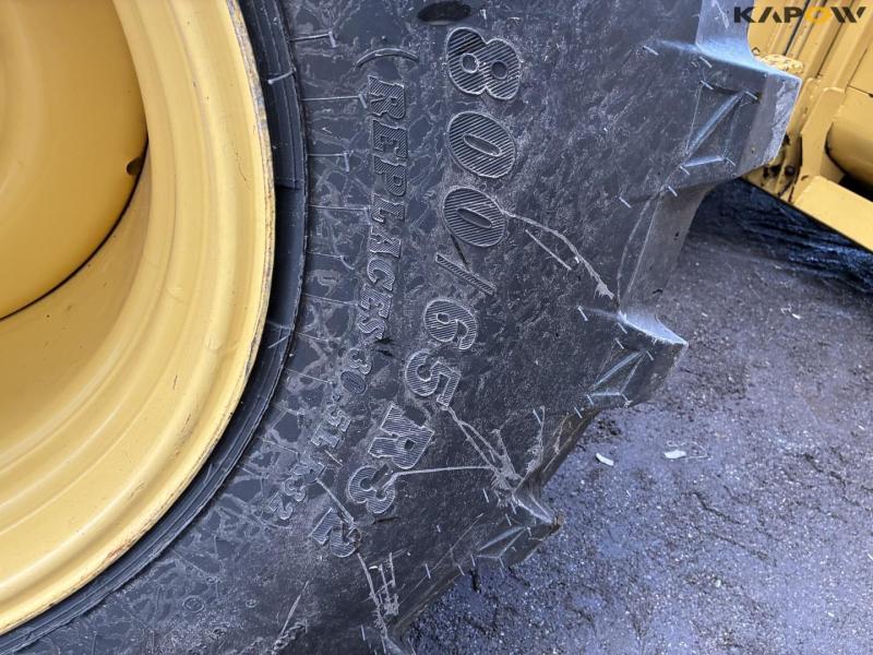 New Holland TX68 plus mejetærsker 38