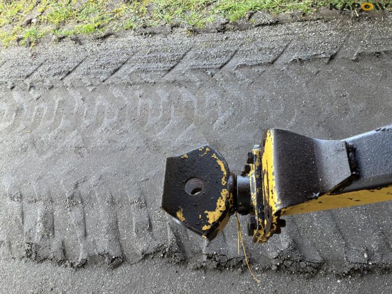 New Holland TX68 plus mejetærsker 46