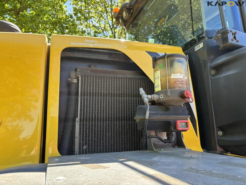 New Holland W190 D gummihjulslæsser 42