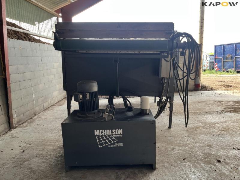 Nicholson TT 1800 onion Top-Tailer 2