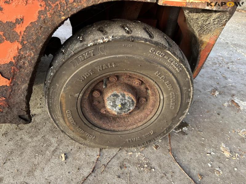 Nissan 15 gastruck 9