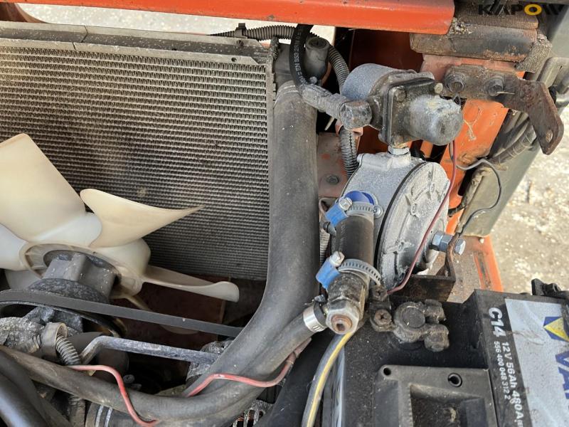 Nissan 15 gastruck 26