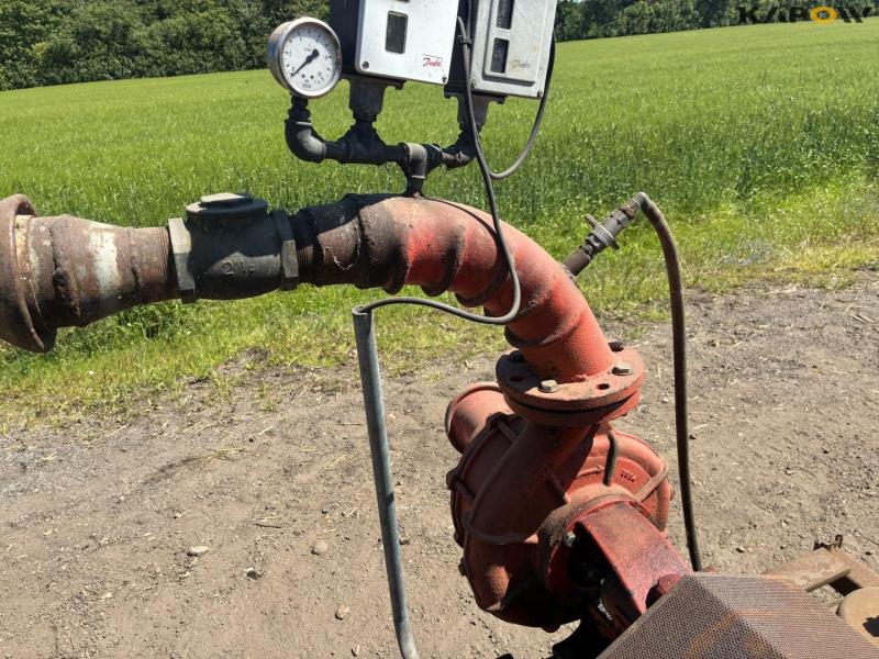 Novatti vandpumpe med dieselmotor og stor tank 40