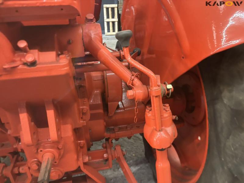 Nuffield Universal Four traktor benzin 33