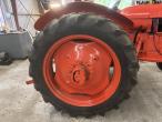 Nuffield Universal Four traktor benzin 26